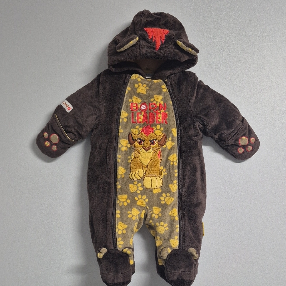 Disney Lion King Brown and Yellow Footie